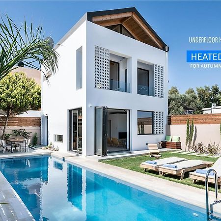 Fos Villa, A Luxe House With Private Heated Pool Galatas  Luaran gambar